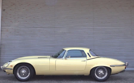 1973 Jaguar E-Type Series 3 V12 Roadster, 7/18