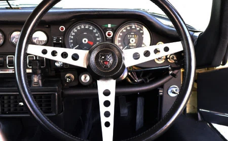 1973 Jaguar E-Type Series 3 V12 Roadster, 10/18