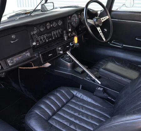 1973 Jaguar E-Type Series 3 V12 Roadster, 16/18