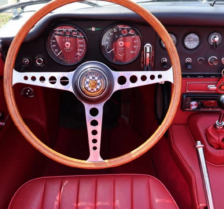 1965 Jaguar E-Type Series 1 4.2 Roadster, 18/20