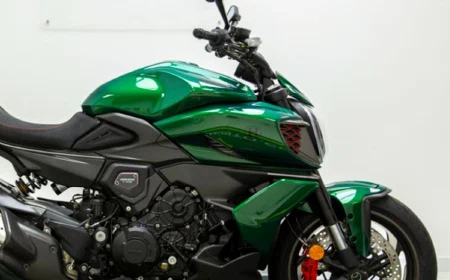2025 Ducati Diavel for Bentley, 2/18