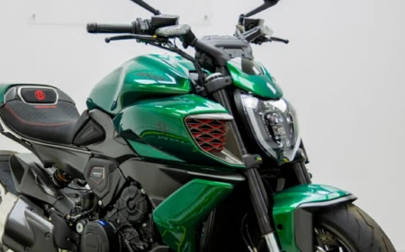 2025 Ducati Diavel for Bentley, 3/18