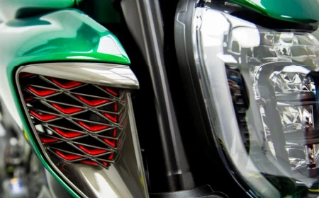 2025 Ducati Diavel for Bentley, 13/18