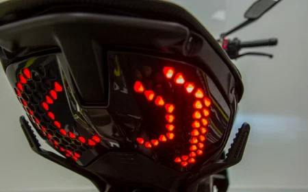 2025 Ducati Diavel for Bentley, 15/18
