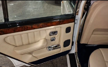 1995 Bentley Brooklands Turbo, 8/11