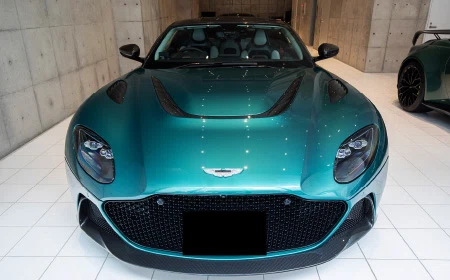 2024 Aston Martin DBS 770 Ultimate, 2/15