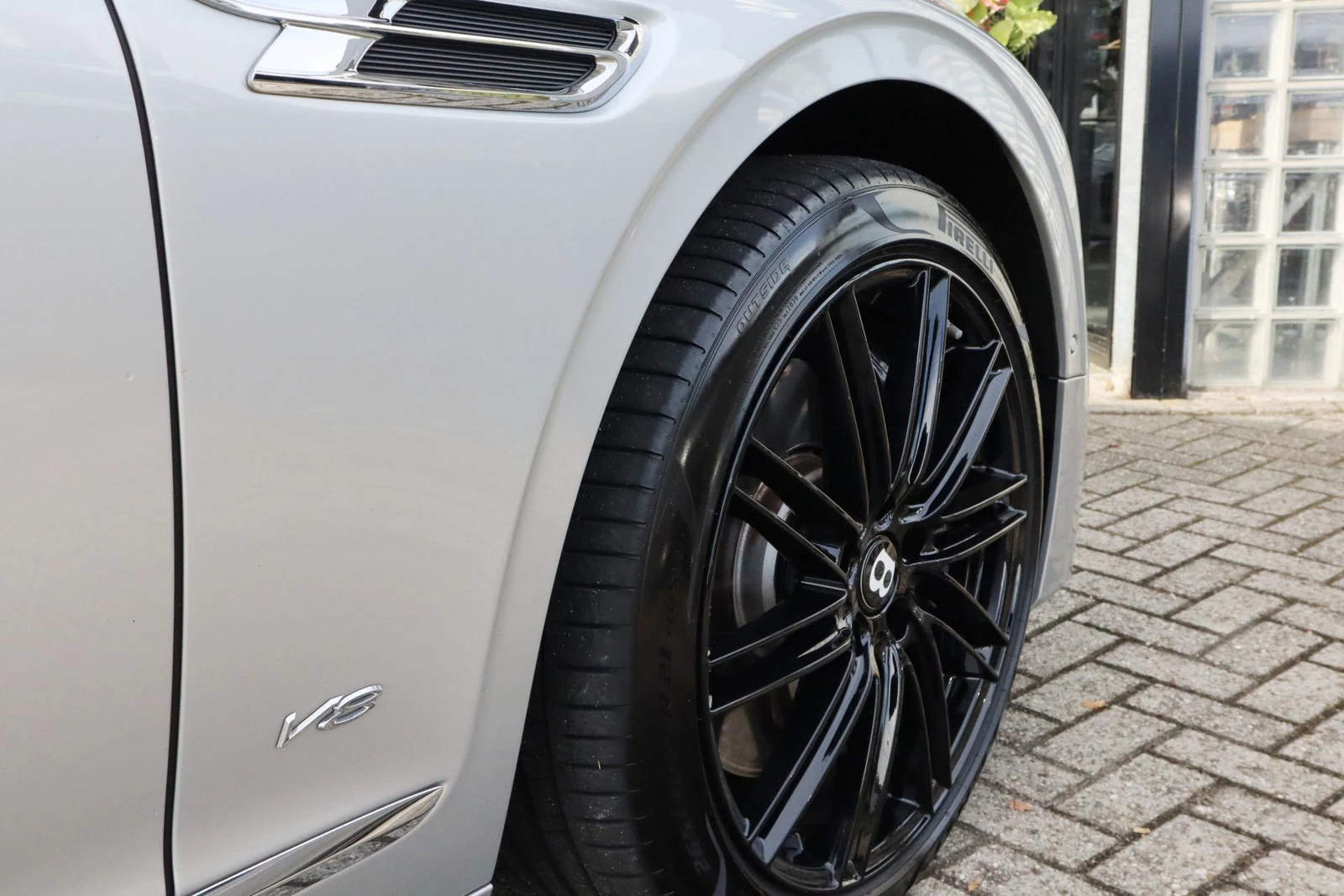 2021 Bentley Flying Spur V8, 9/10
