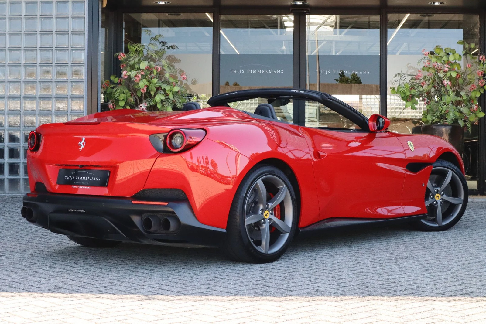 2019 Ferrari Portofino, 6/10