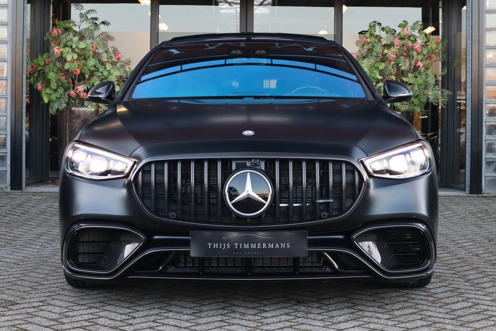 2024 Brabus 930, 2/10