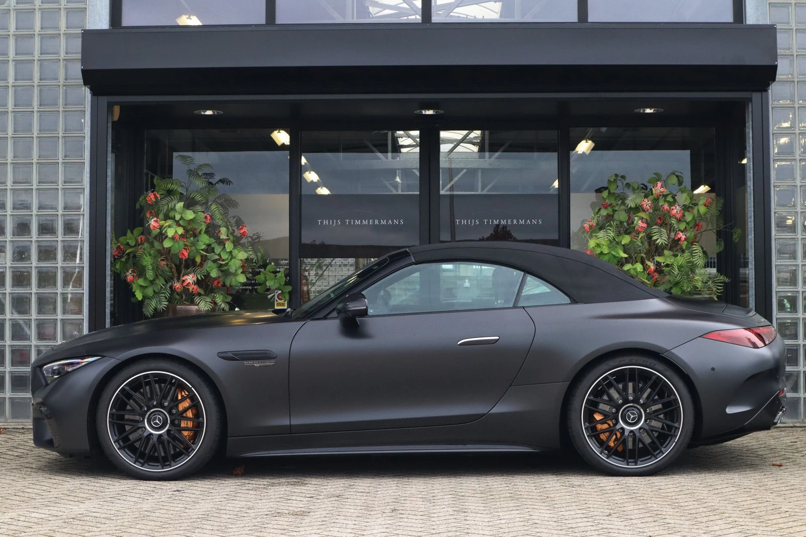 2024 Mercedes-AMG SL 63 S E Performance, 5/10