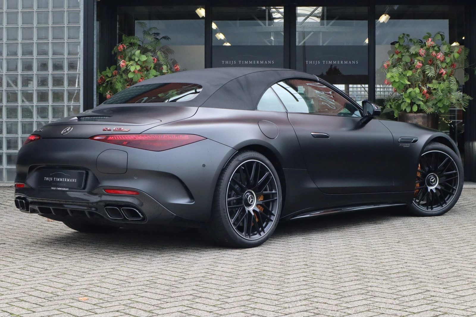2024 Mercedes-AMG SL 63 S E Performance, 7/10