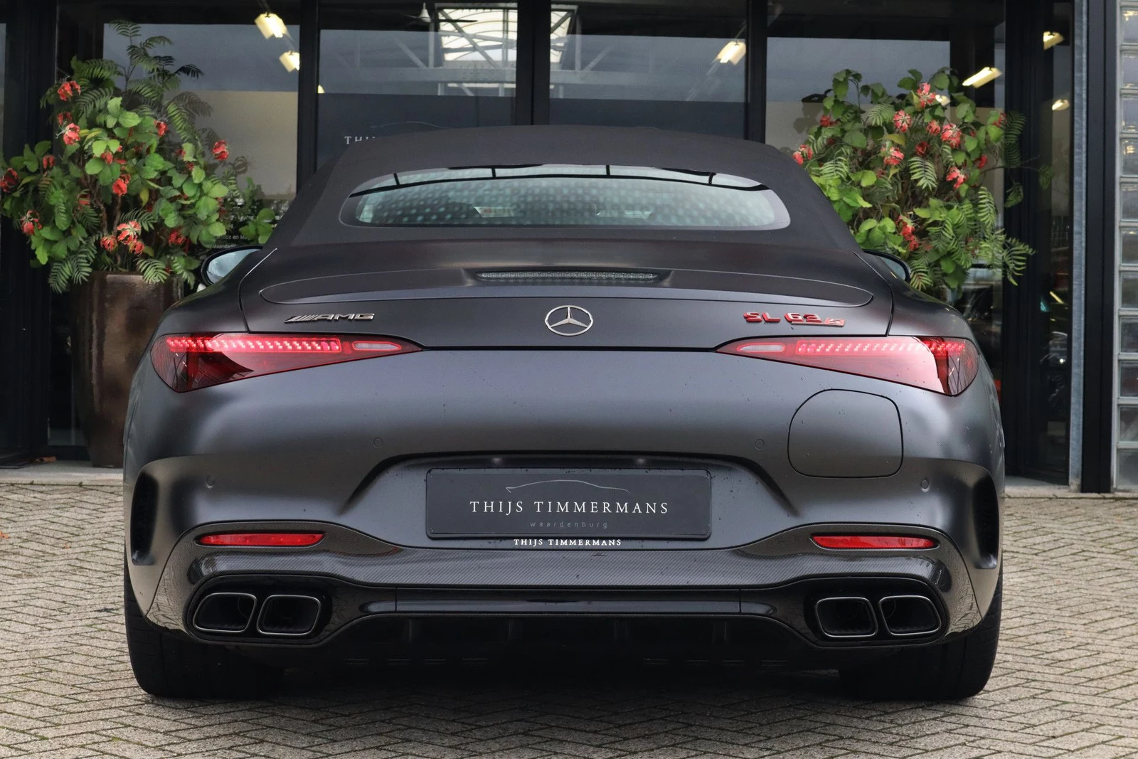 2024 Mercedes-AMG SL 63 S E Performance, 8/10