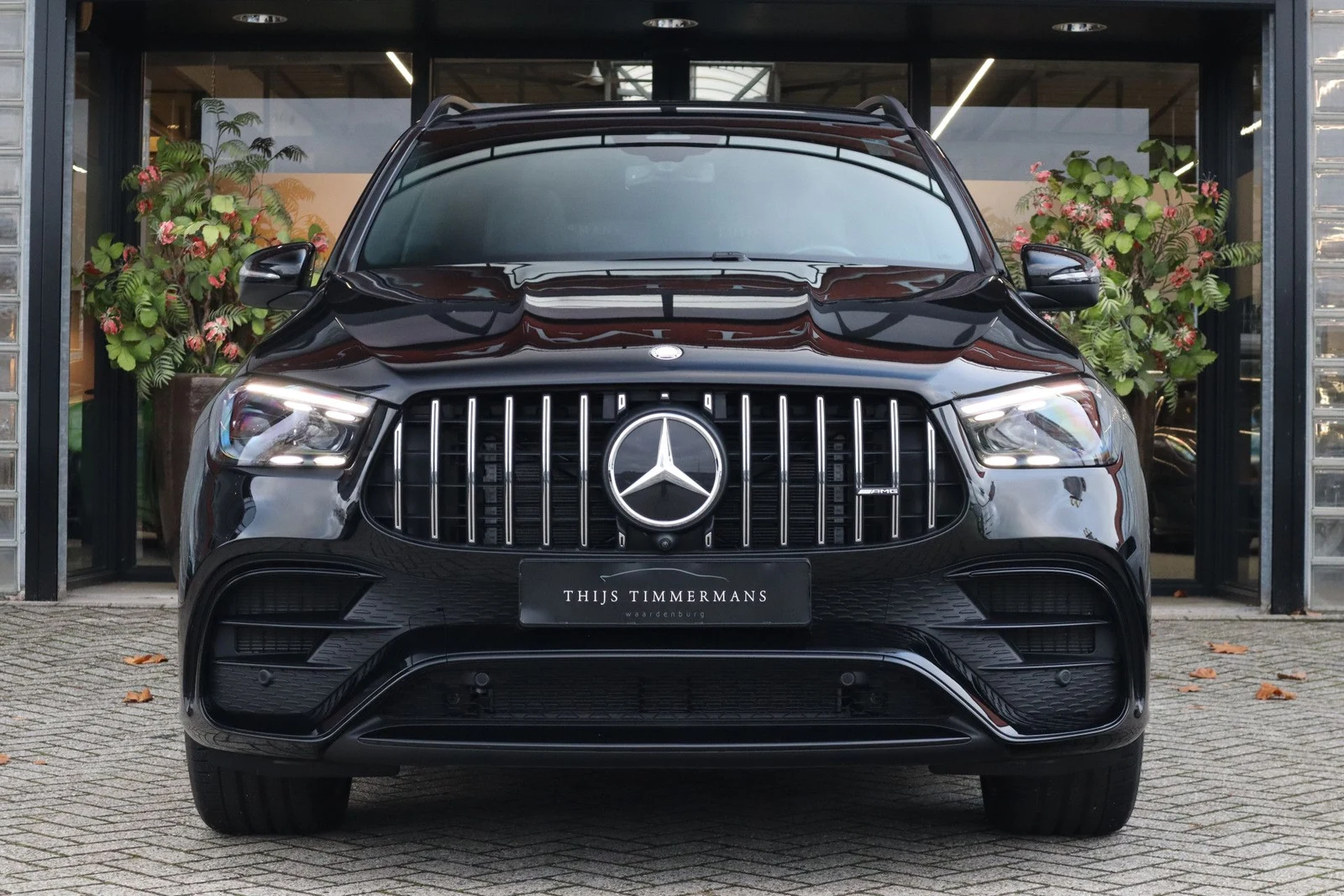 2025 Mercedes-AMG GLE 63 S 4MATIC+, 2/10