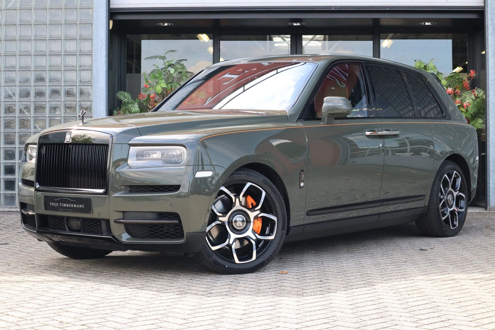 Rolls-Royce Cullinan Black Badge Fu-Shion · Military Green · Thijs Timmermans