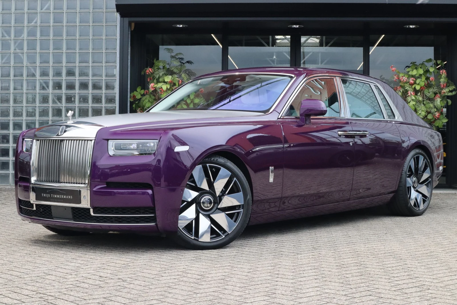 Rolls-Royce Phantom VIII Series II The Extrovert · Twilight Purple · Thijs Timmermans