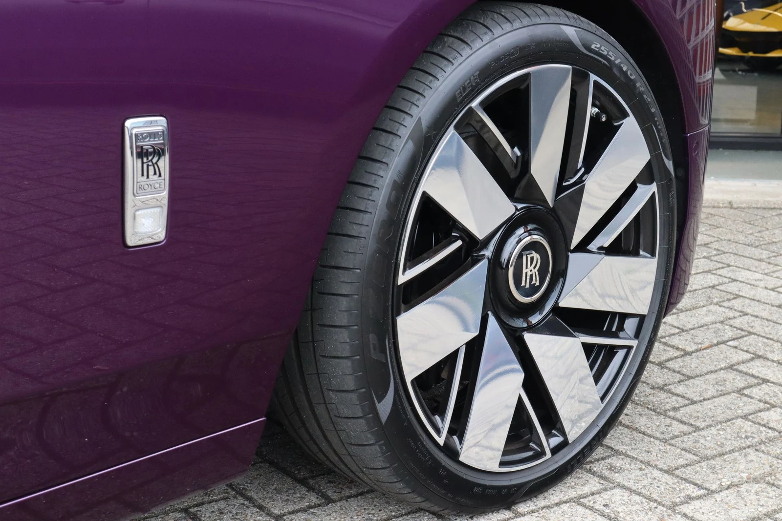 2022 Rolls-Royce Phantom VIII Series II The Extrovert, 8/10