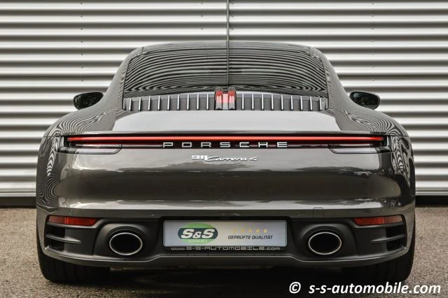 Porsche 911 (992) Carrera 4, 5/10