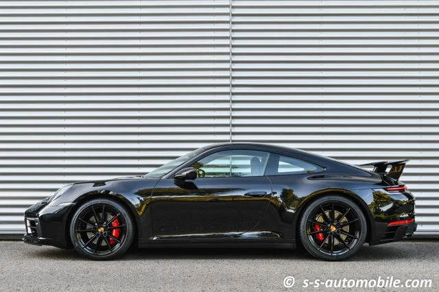 Porsche 911 (992) Carrera S Aerokit, 3/10