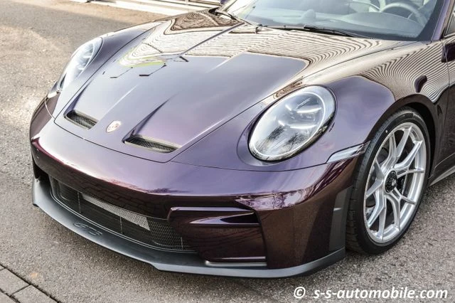 Porsche 911 (992) GT3 Touring, 2/10