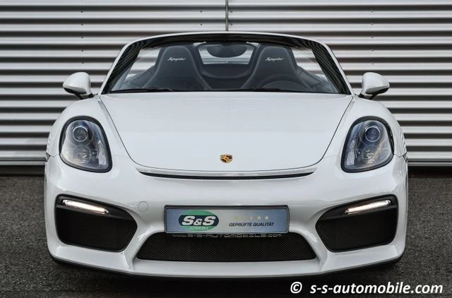 Porsche Boxster Spyder, 2/10