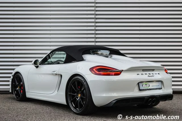 Porsche Boxster Spyder, 8/10