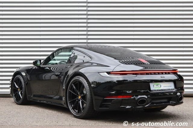 Porsche 911 (992) Carrera S, 5/10