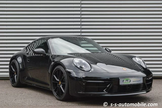 Porsche 911 (992) Carrera S, 7/10