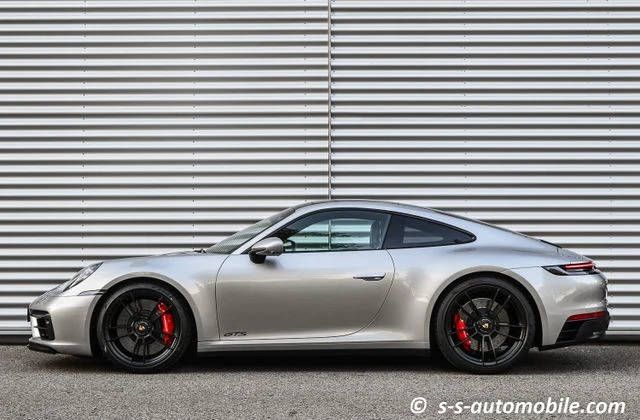 Porsche 911 (992) Carrera GTS, 7/10