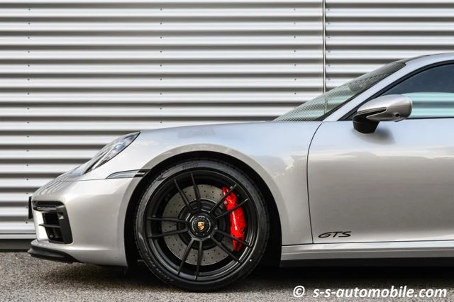 Porsche 911 (992) Carrera GTS, 8/10