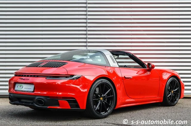 Porsche 911 (992) Targa 4S, 10/10