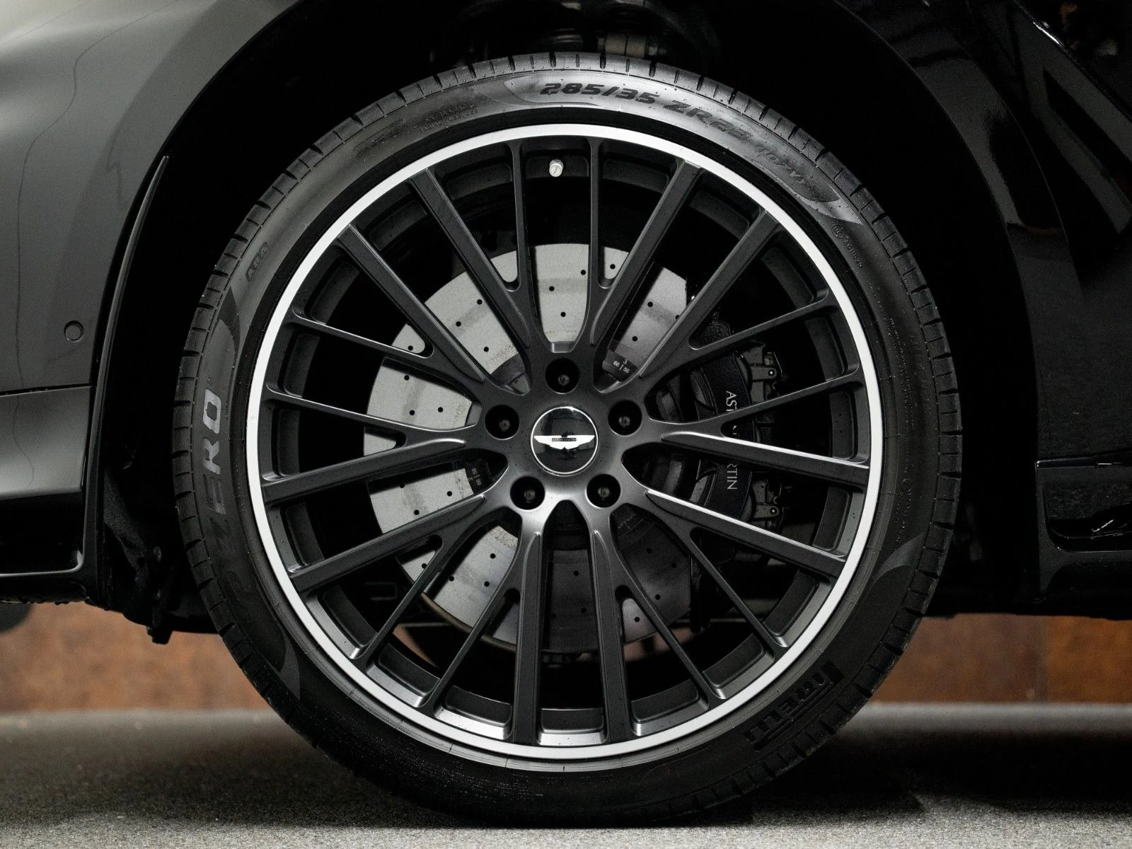 2024 Aston Martin DBX707, 15/20