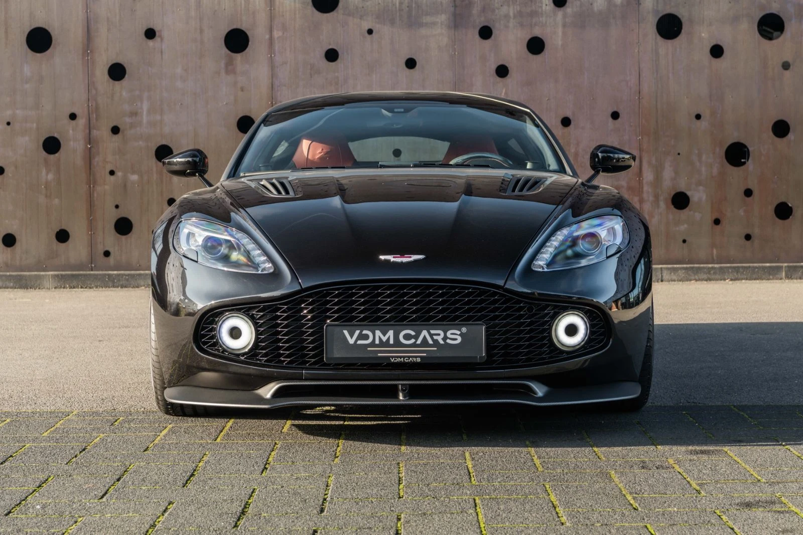 2019 Aston Martin Vanquish Zagato Shooting Brake, 2/20