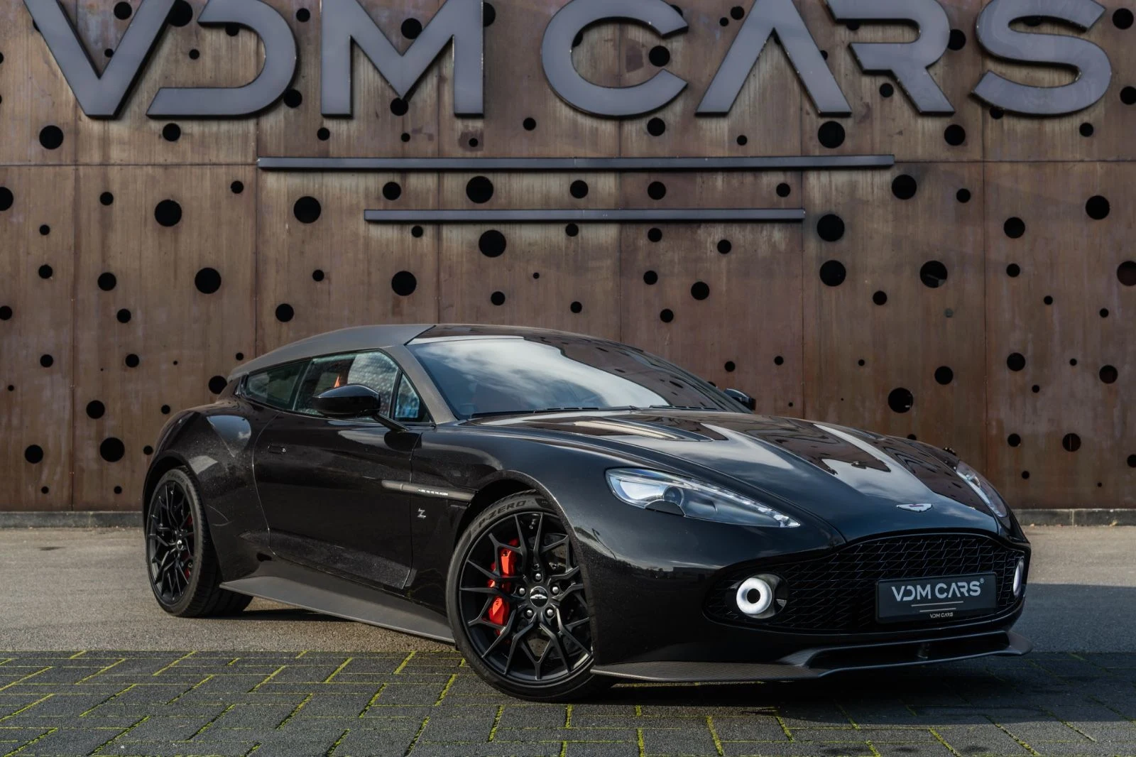 2019 Aston Martin Vanquish Zagato Shooting Brake, 3/20