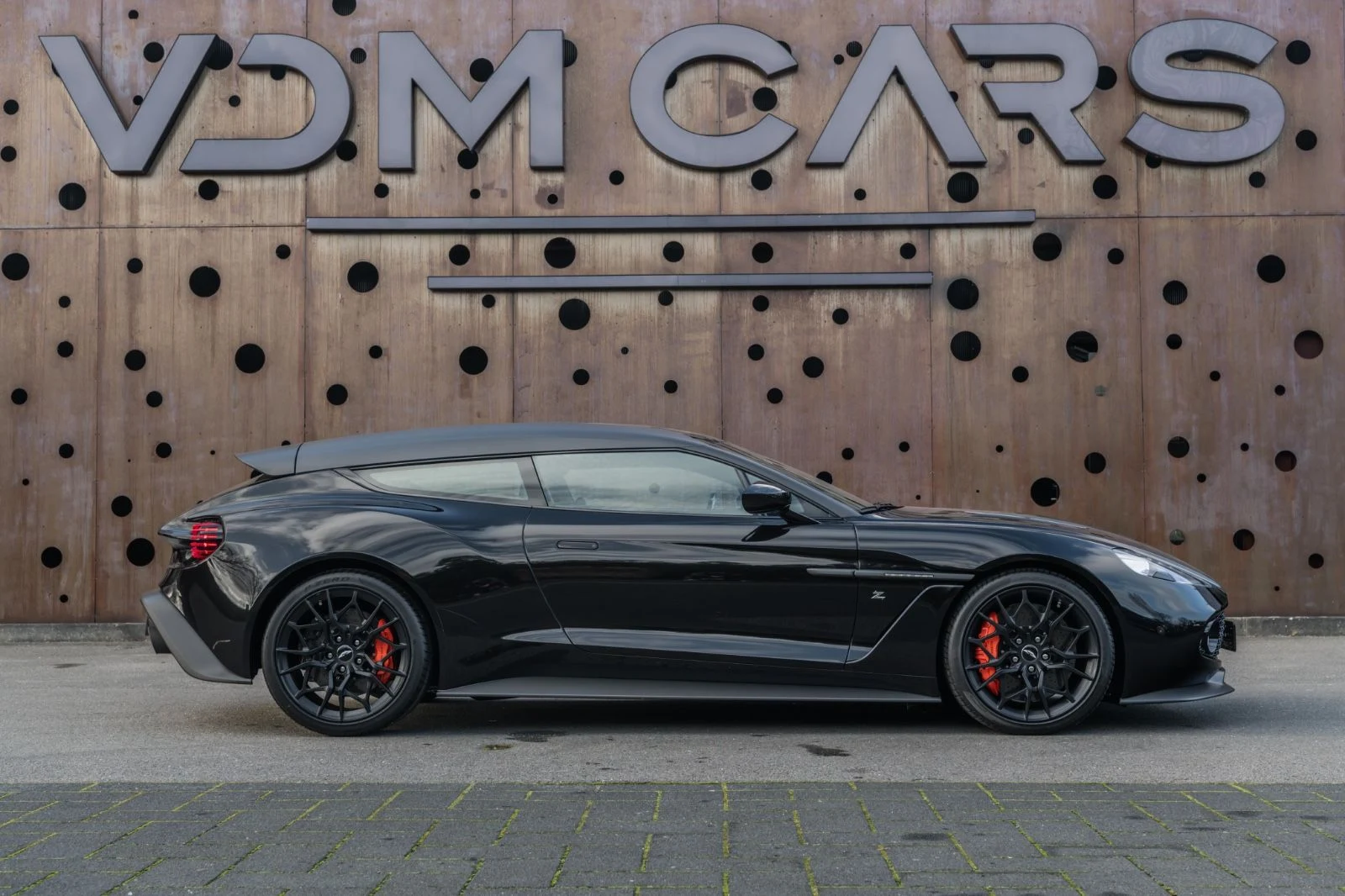 2019 Aston Martin Vanquish Zagato Shooting Brake, 8/20