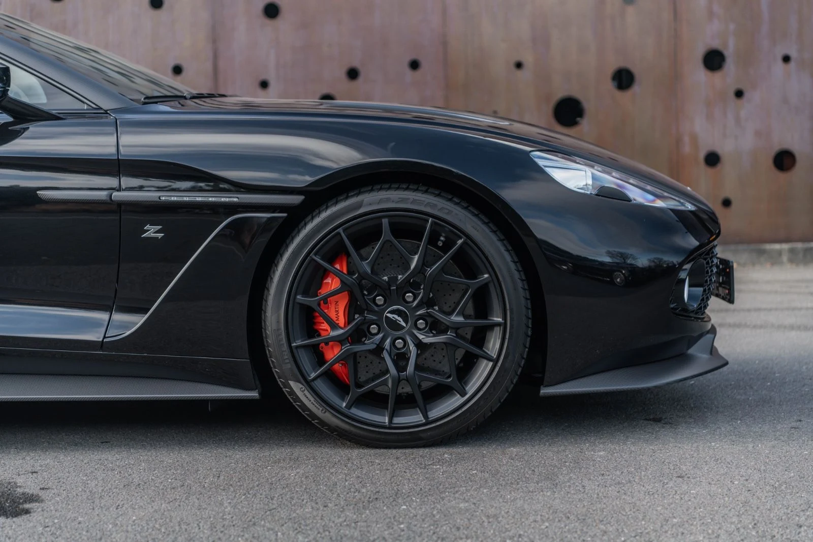 2019 Aston Martin Vanquish Zagato Shooting Brake, 9/20