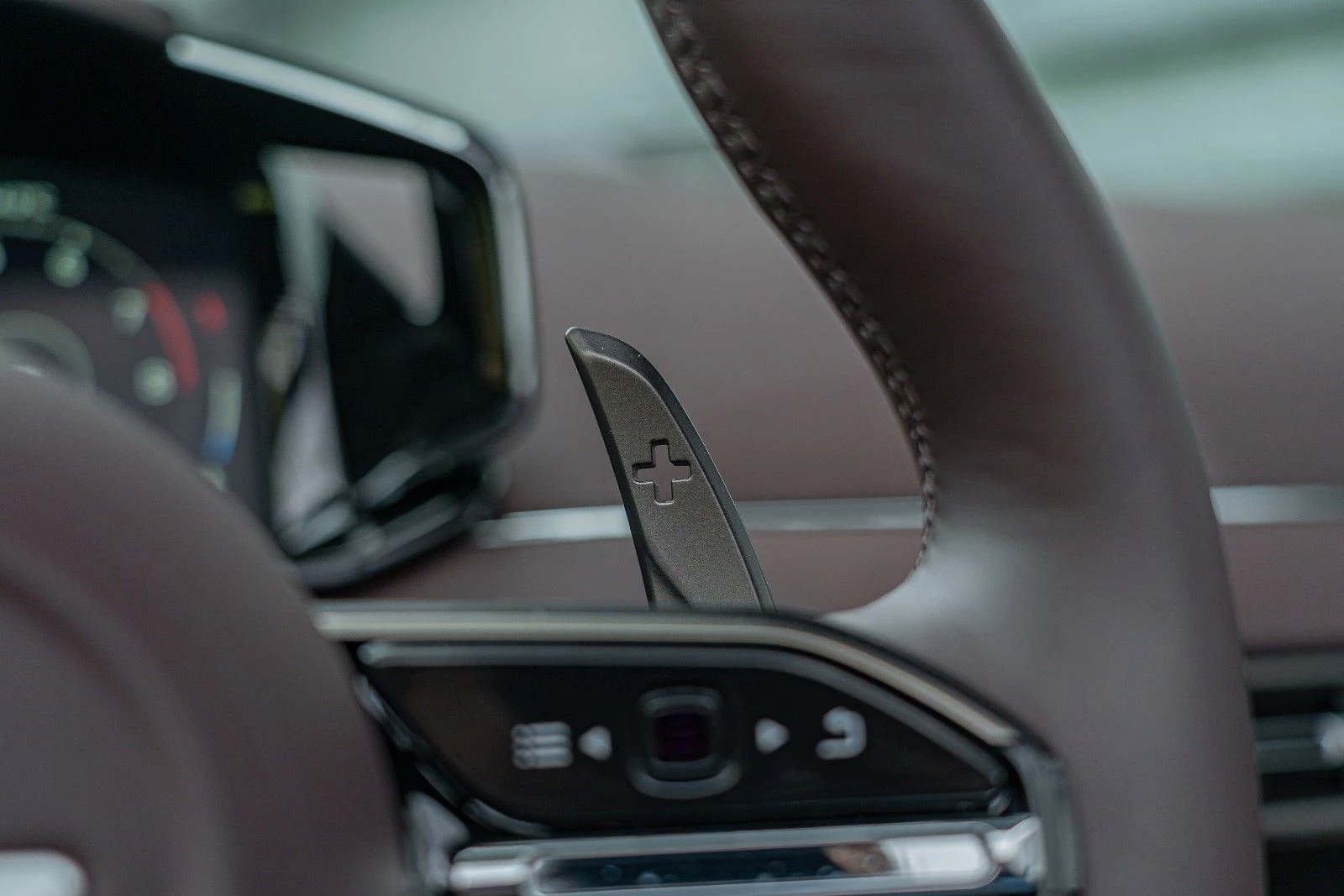 2025 Aston Martin Vanquish III Volante, 18/20