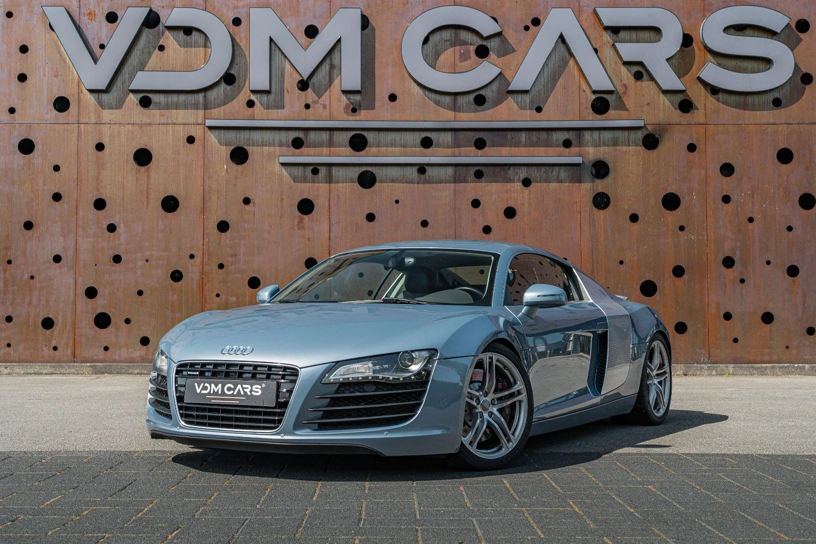Audi R8 4.2 FSI quattro · Jet Blue Metallic · VDM Cars