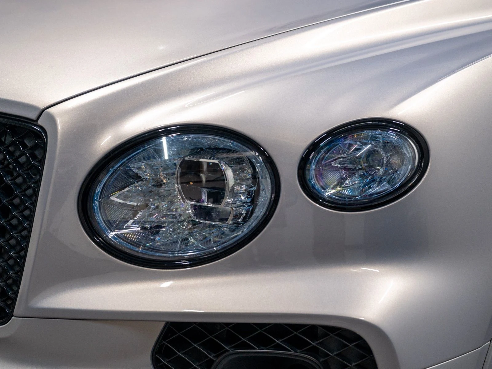 2021 Bentley Bentayga Hybrid First Edition, 9/20