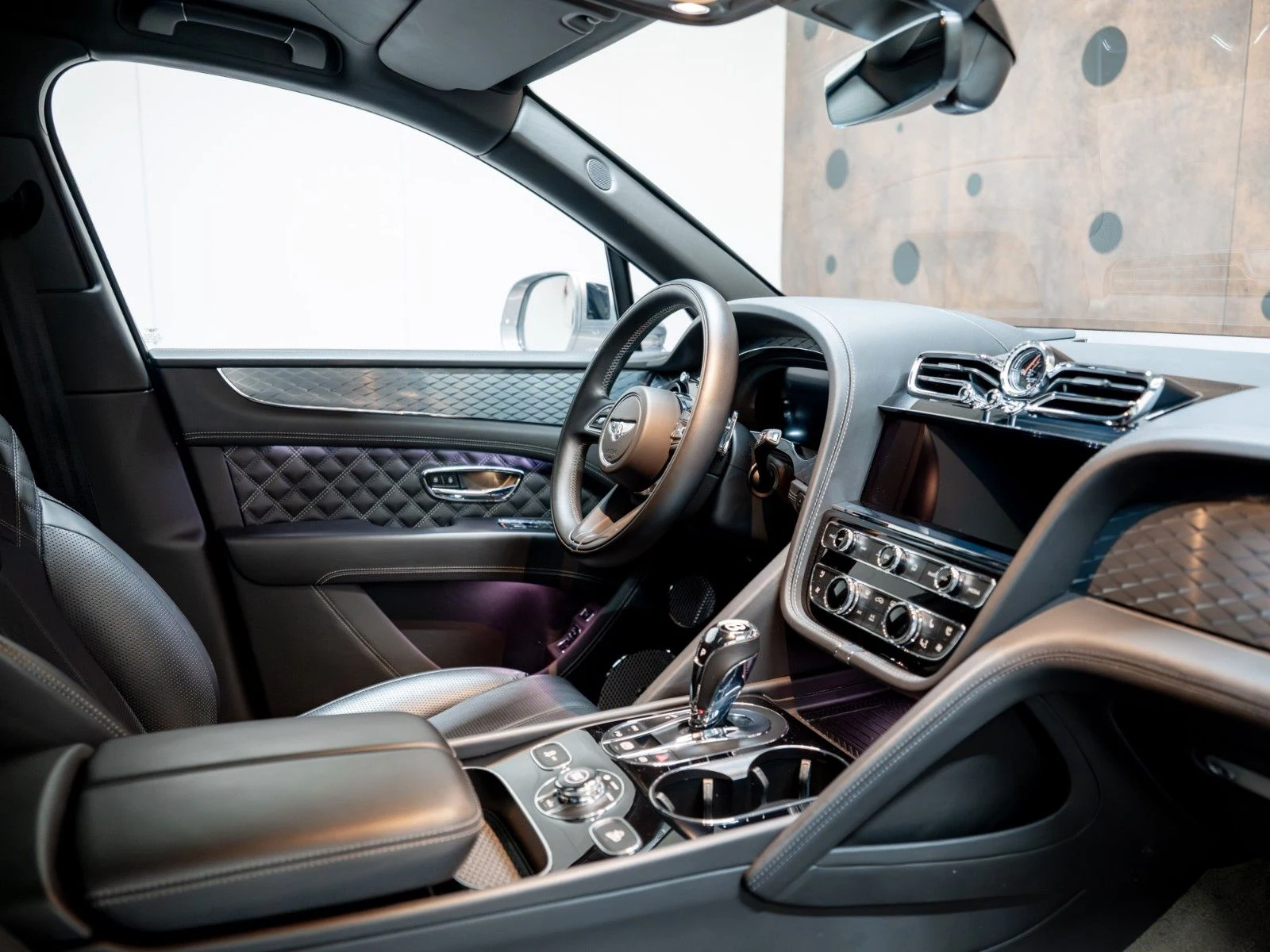 2021 Bentley Bentayga Hybrid First Edition, 16/20