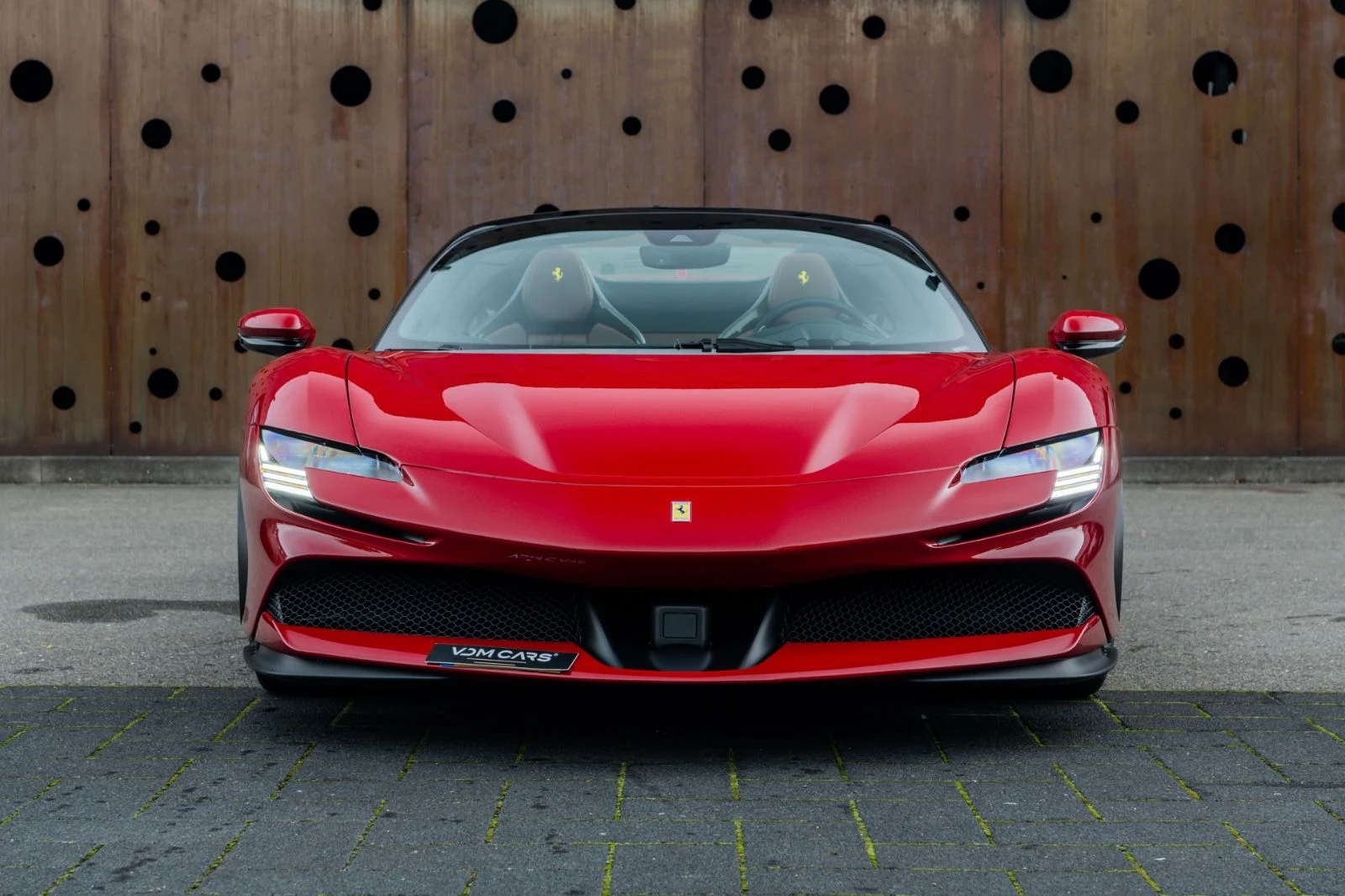 2025 Ferrari SF90 Spider, 2/20