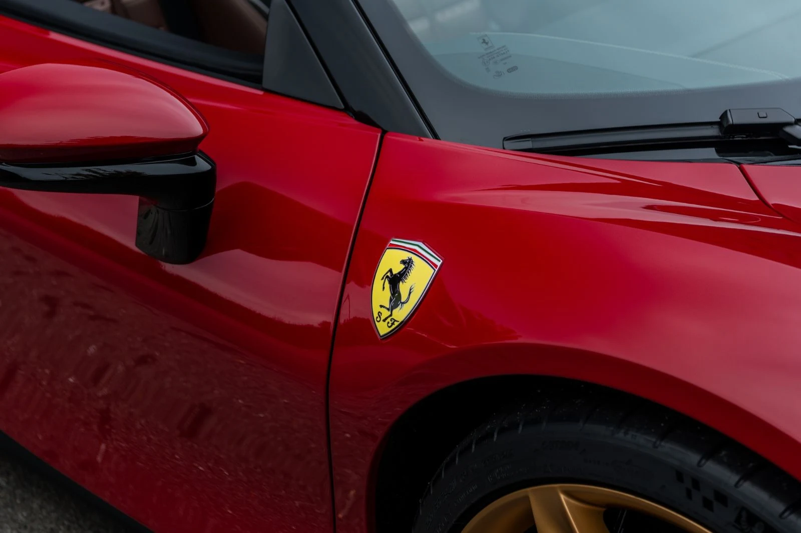 2025 Ferrari SF90 Spider, 10/20