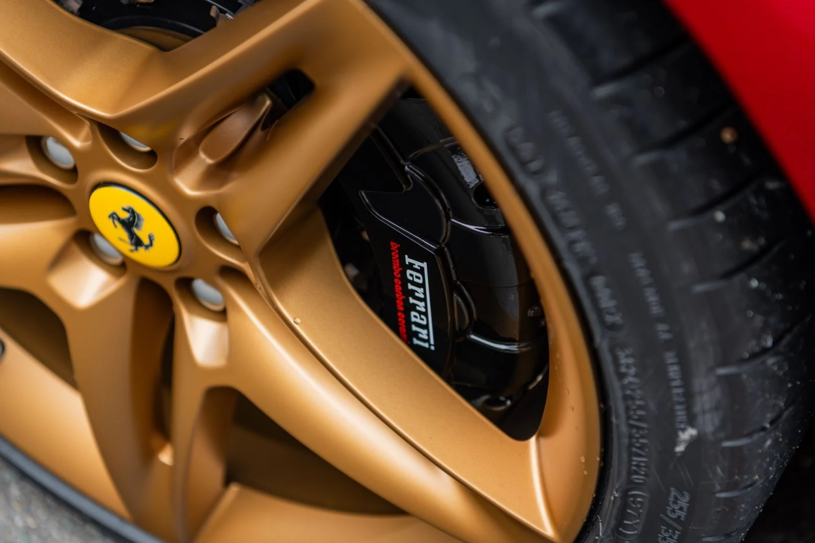 2025 Ferrari SF90 Spider, 15/20
