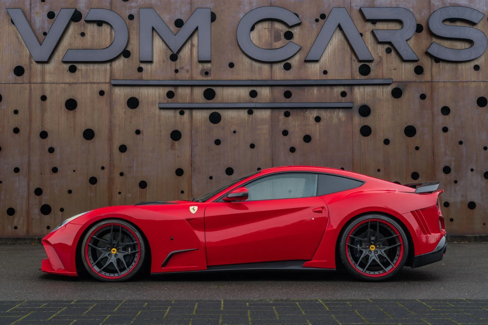 2017 Ferrari F12berlinetta Novitec N-Largo S, 7/20