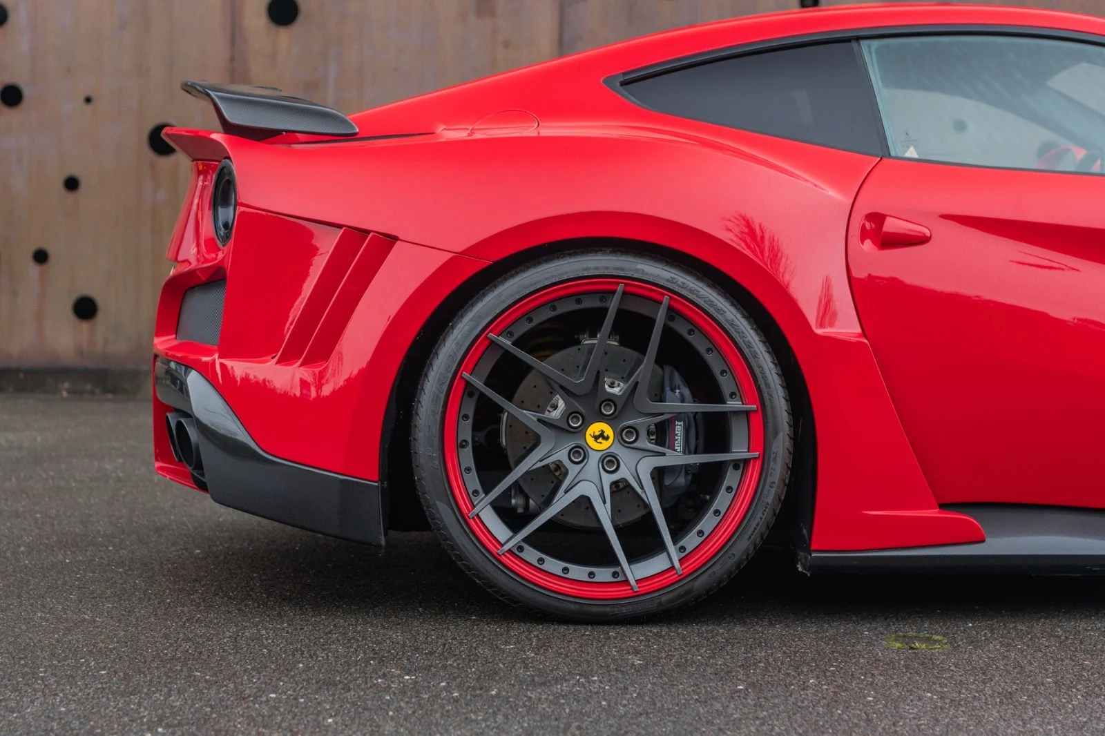 2017 Ferrari F12berlinetta Novitec N-Largo S, 9/20