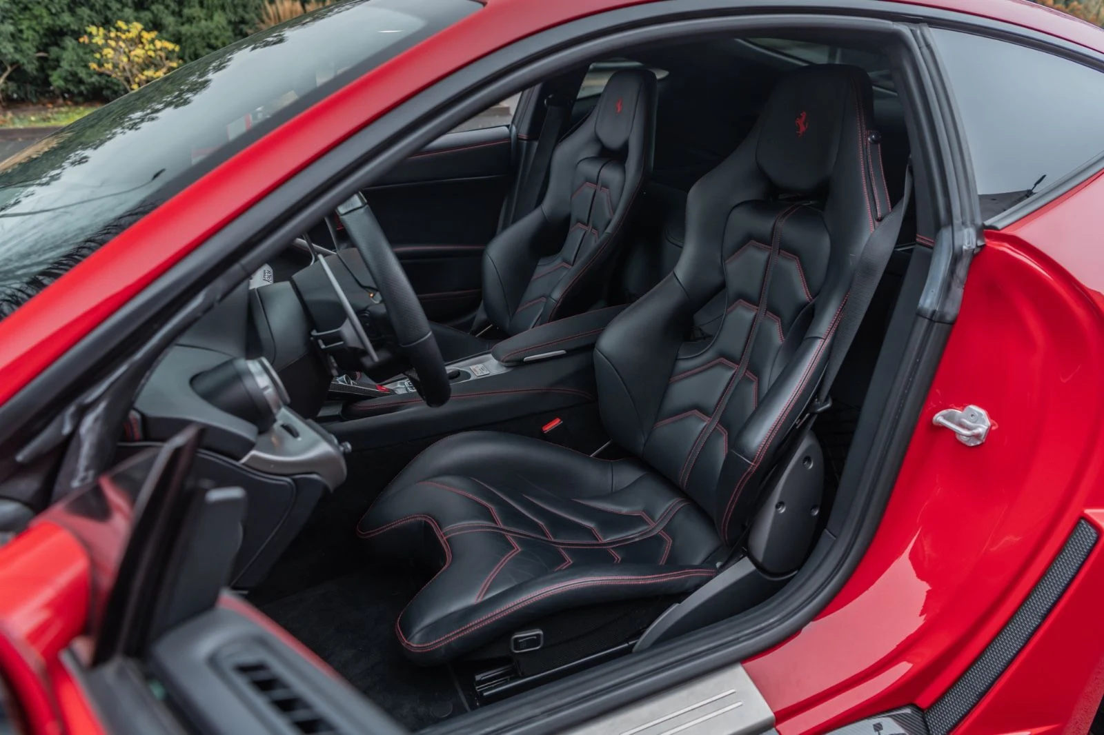 2017 Ferrari F12berlinetta Novitec N-Largo S, 19/20