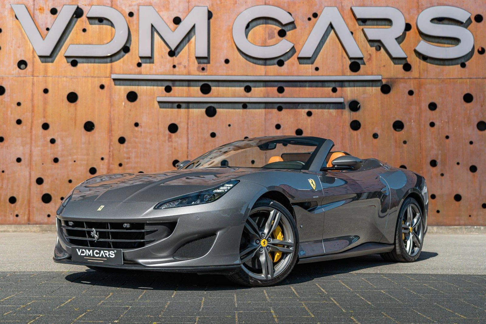 Ferrari Portofino · Grigio Ferro (Ferrari Historical Color) · VDM Cars