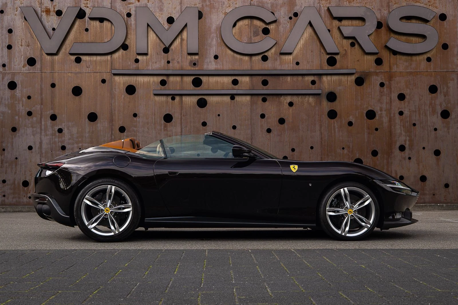 2026 Ferrari Roma Spider, 6/20
