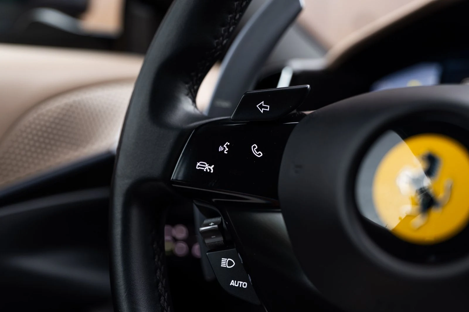 2020 Ferrari Roma, 19/20