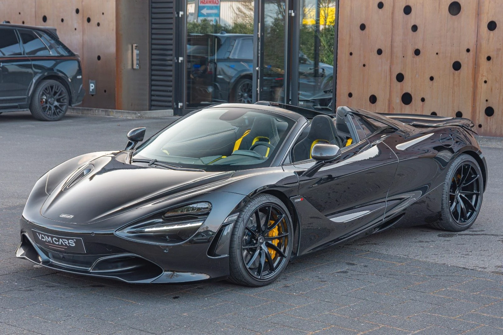 2021 McLaren 720S Spider, 3/20