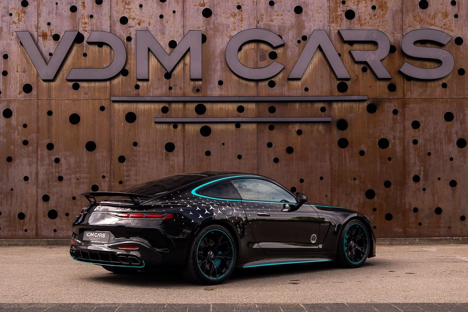 2025 Mercedes-Benz AMG GT 63 PRO Motorsport Collectors Edition, 3/20